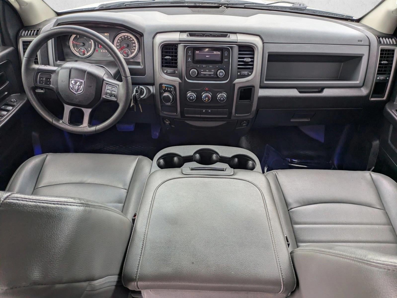 2019 RAM 1500 Classic Tradesman 4x2 Crew Cab 5'7" Box