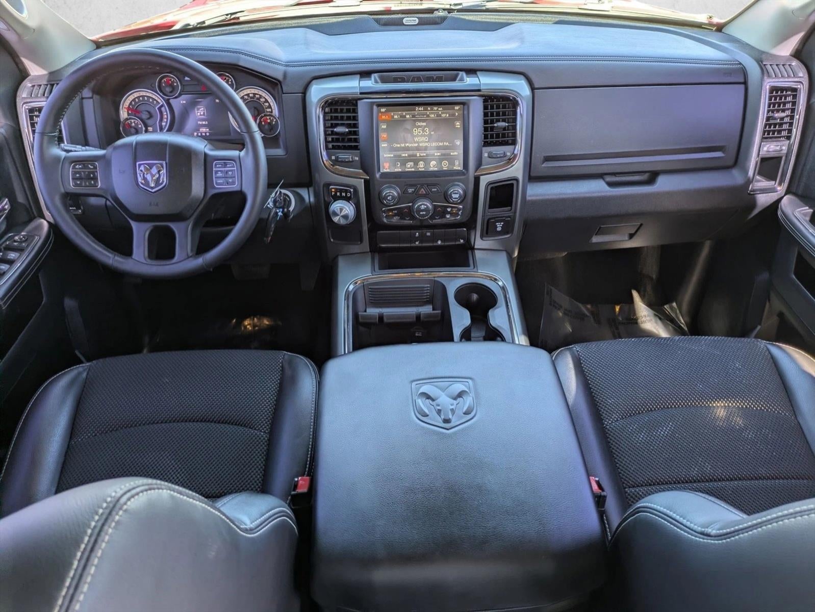 2016 RAM 1500 2WD Crew Cab 5.7 Ft Box Sport