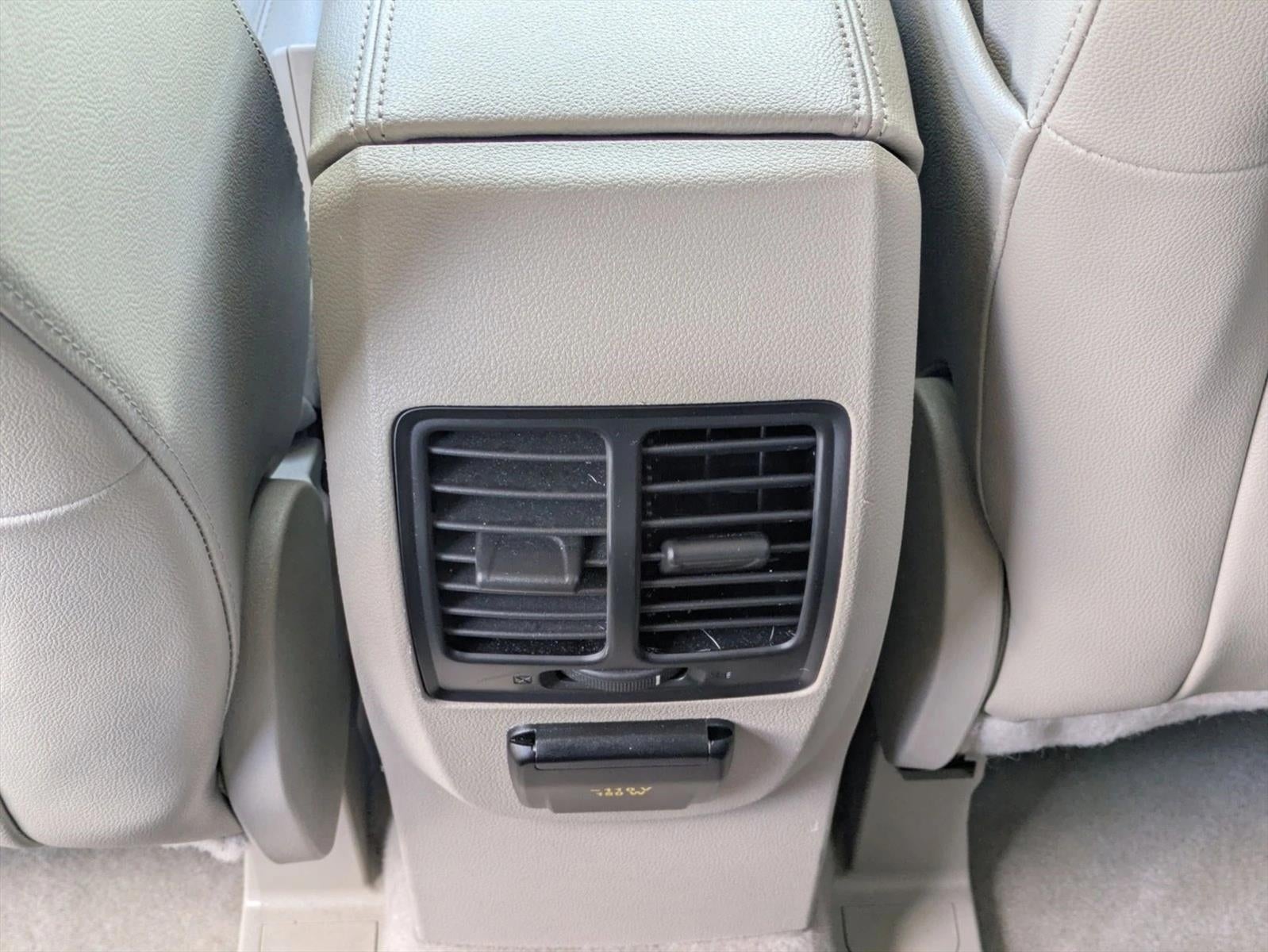 2015 Ford Escape FWD 4dr Titanium