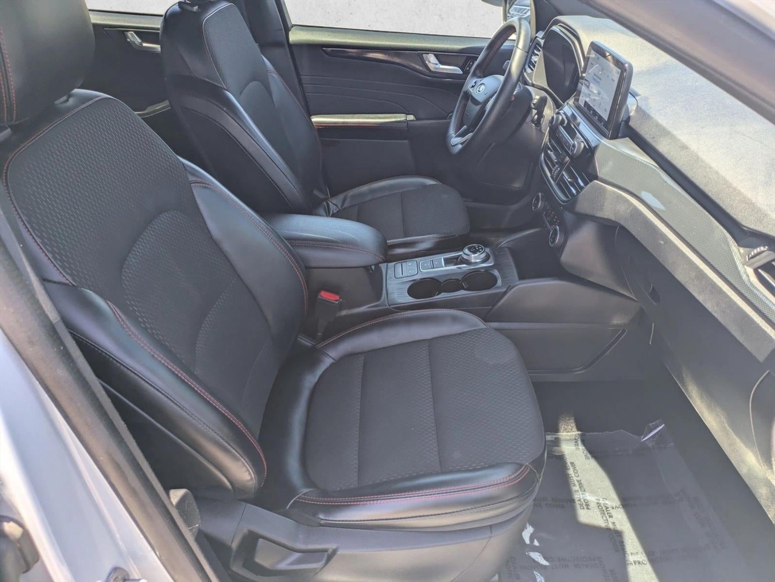 2025 Ford Escape ST-Line FWD