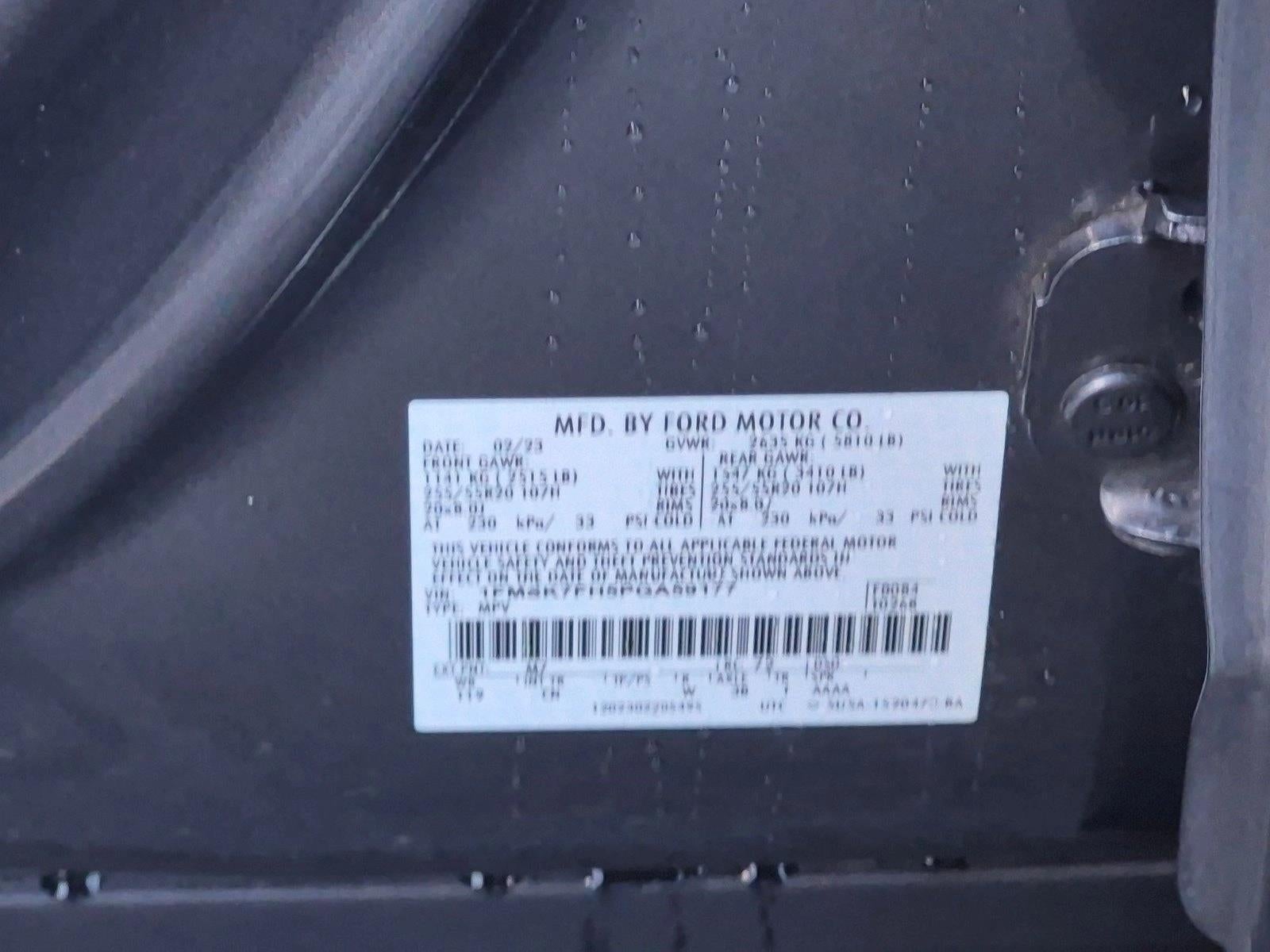 2023 Ford Explorer Limited RWD