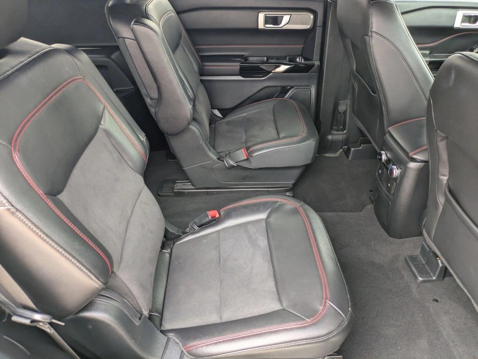 2023 Ford Explorer ST-Line RWD