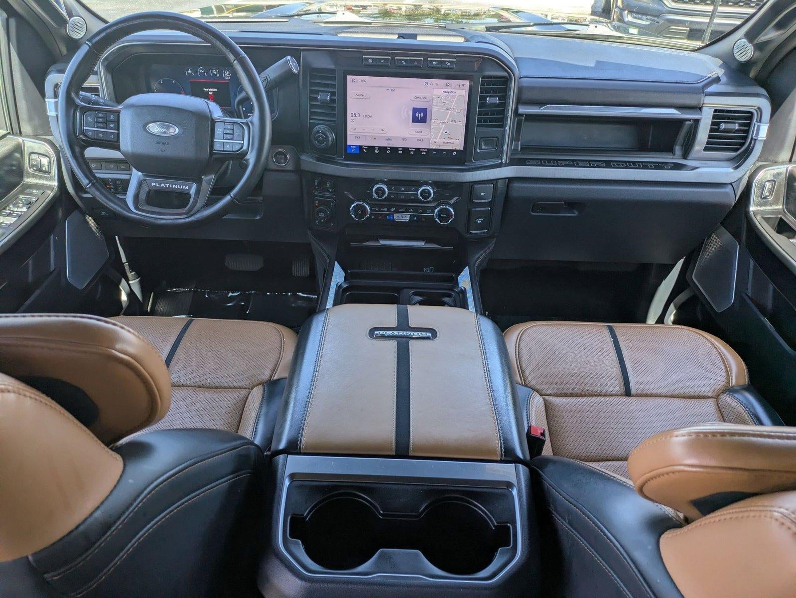 2024 Ford Super Duty F-350 SRW Platinum 4WD Crew Cab 6.75' Box