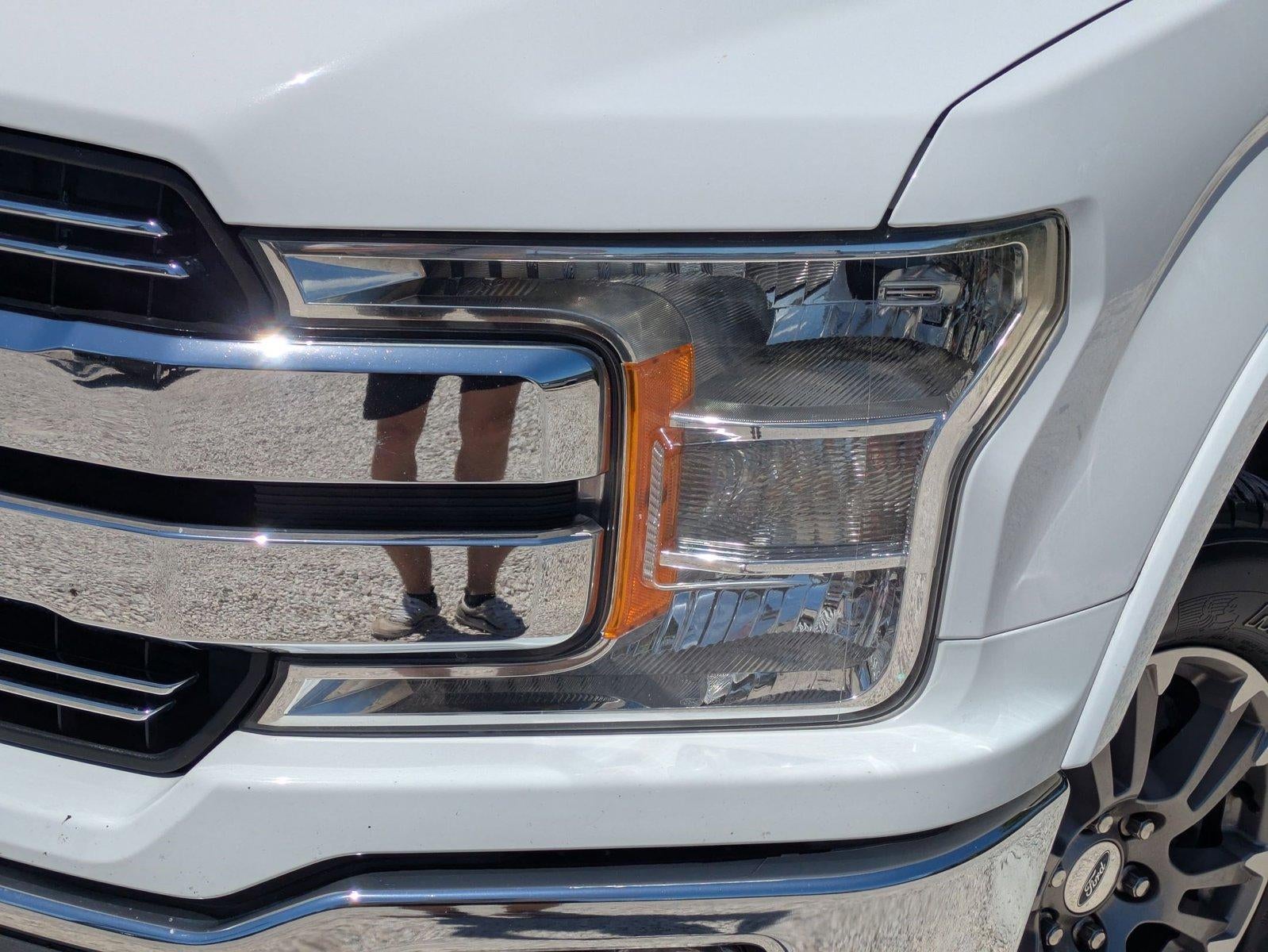 2020 Ford F-150 LARIAT 4WD SuperCrew 5.5' Box