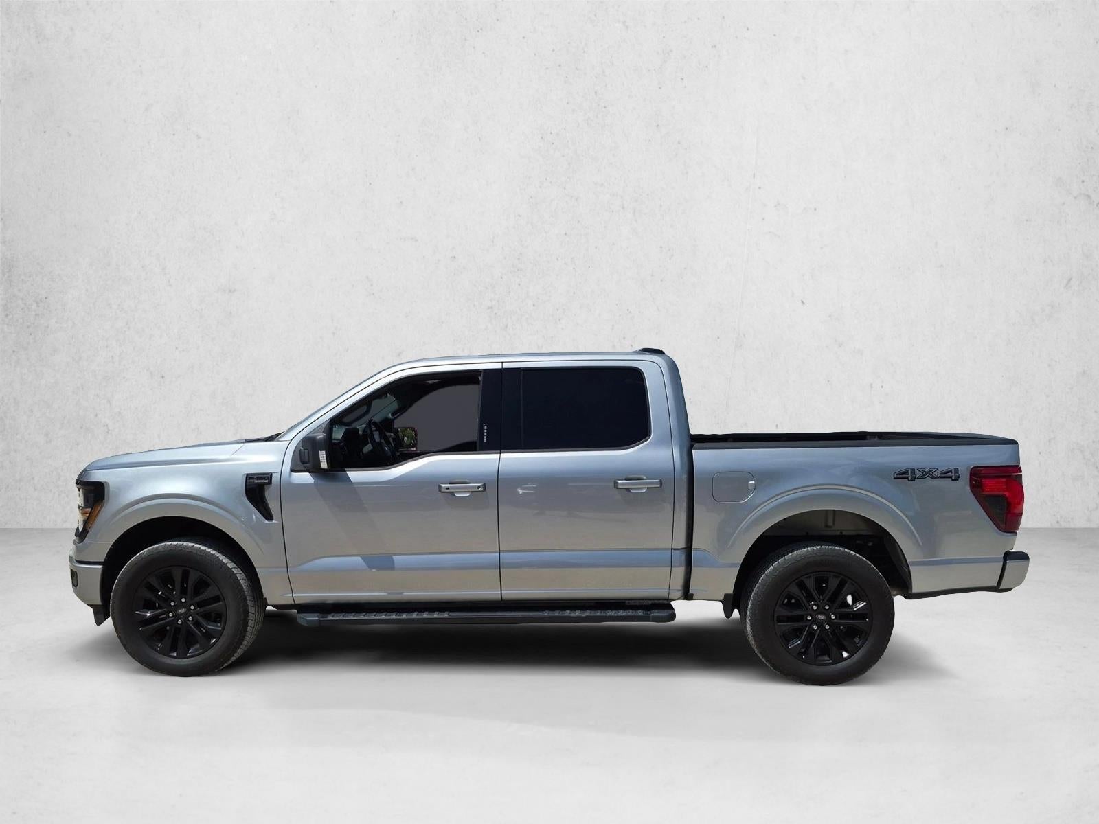 2024 Ford F-150 XLT 4WD SuperCrew 5.5' Box
