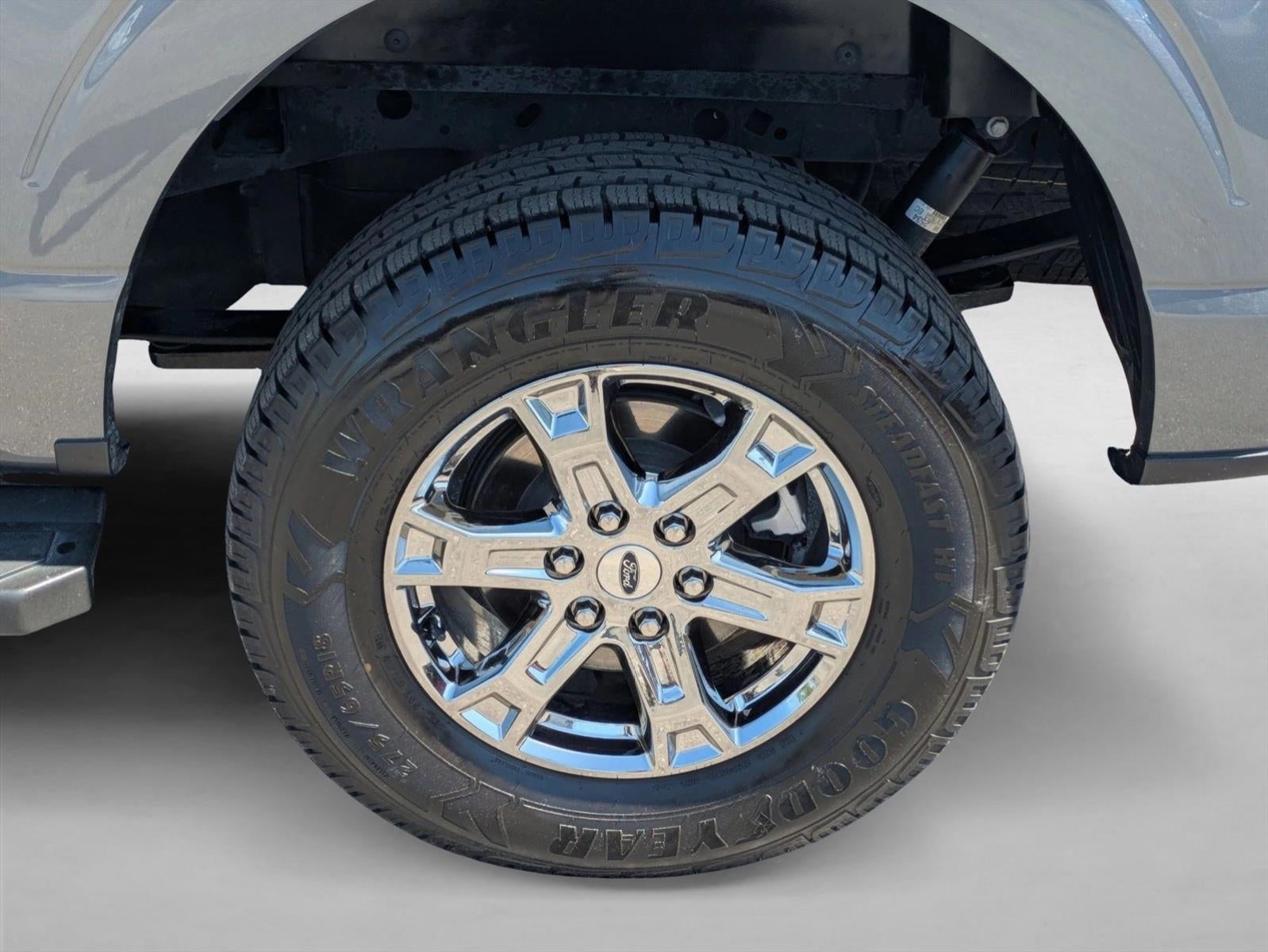 2022 Ford F-150 XLT 4WD SuperCrew 5.5' Box