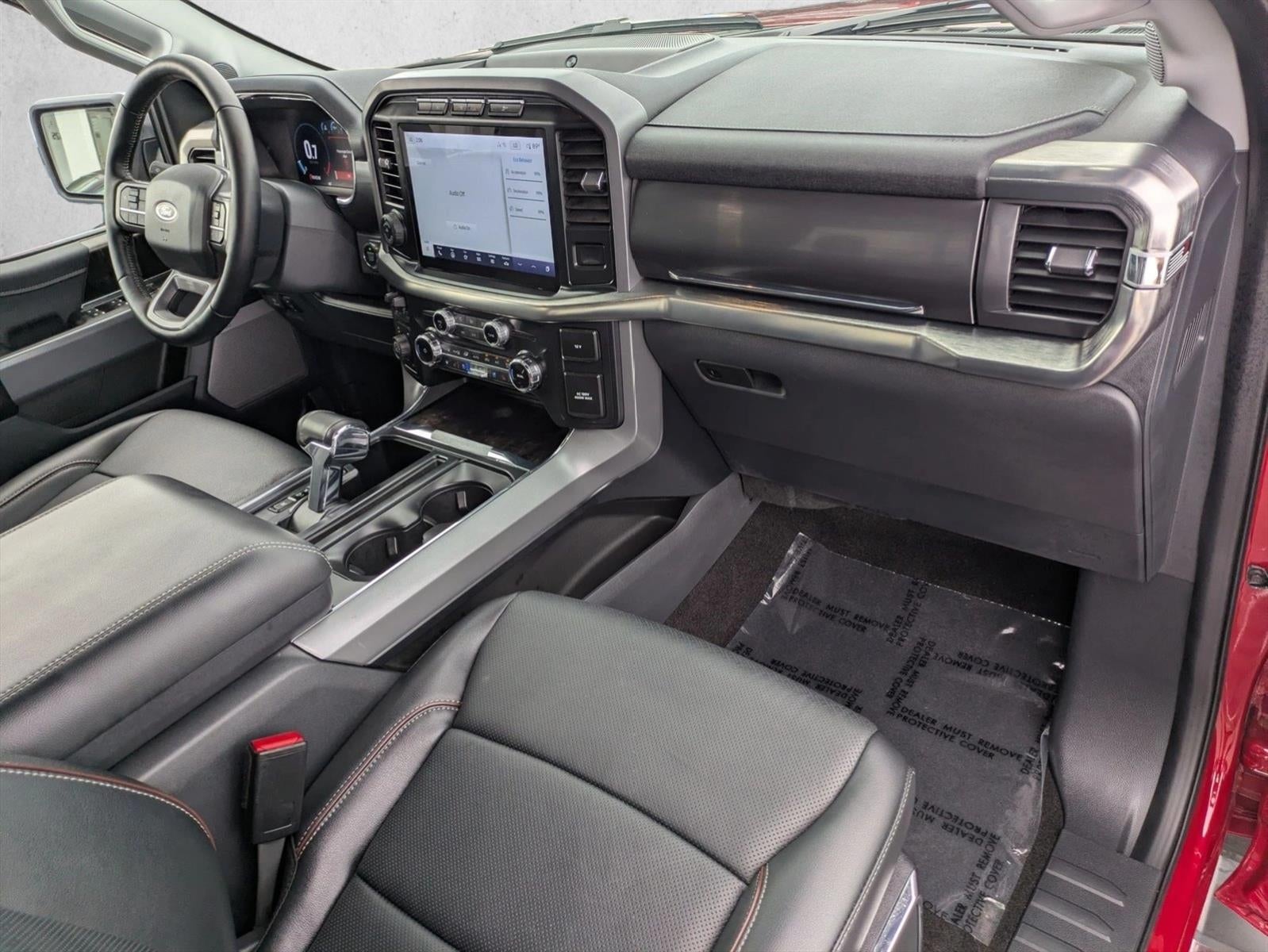 2022 Ford F-150 LARIAT 4WD SuperCrew 5.5' Box
