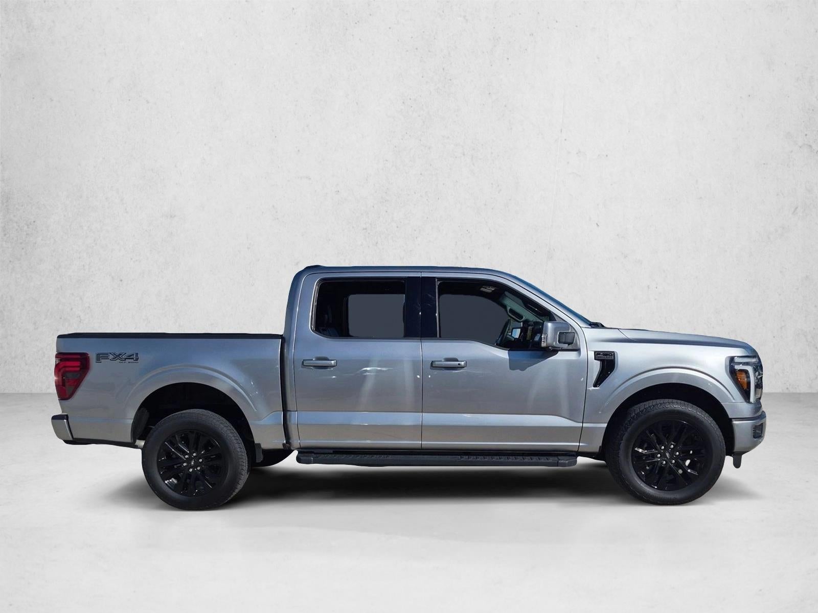 2026 Ford F-150 LARIAT 4WD SuperCrew 5.5' Box