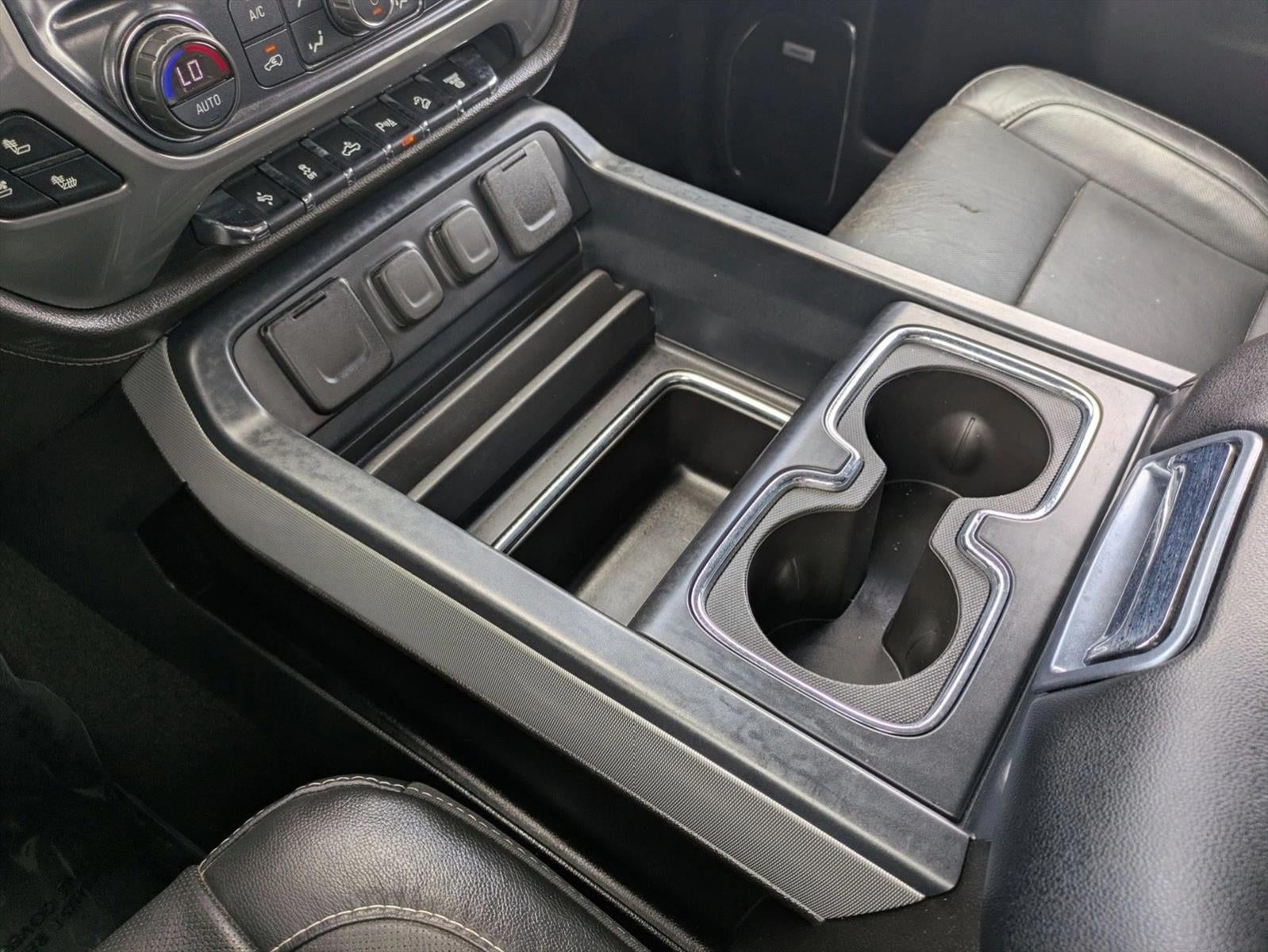 2018 Chevrolet Silverado 2500 HD Crew Cab Standard Box 4-Wheel Drive LTZ