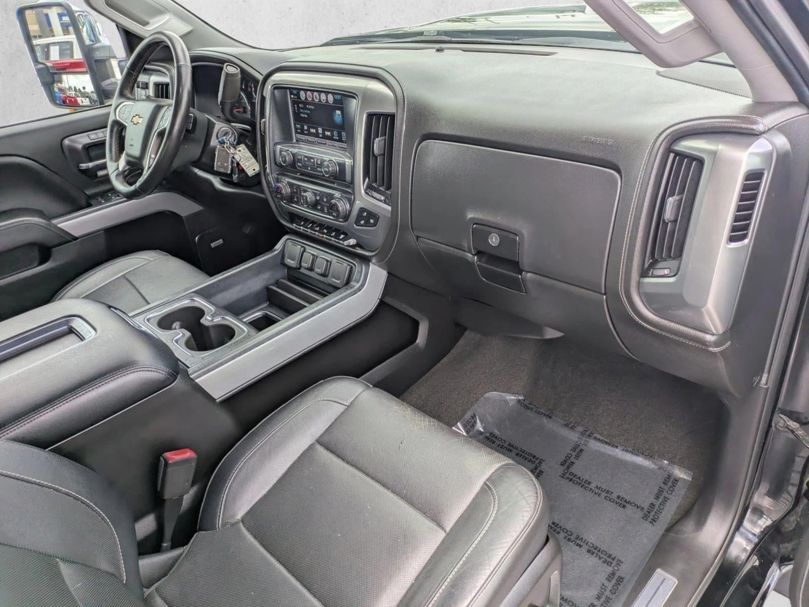 2018 Chevrolet Silverado 2500 HD Crew Cab Standard Box 4-Wheel Drive LTZ