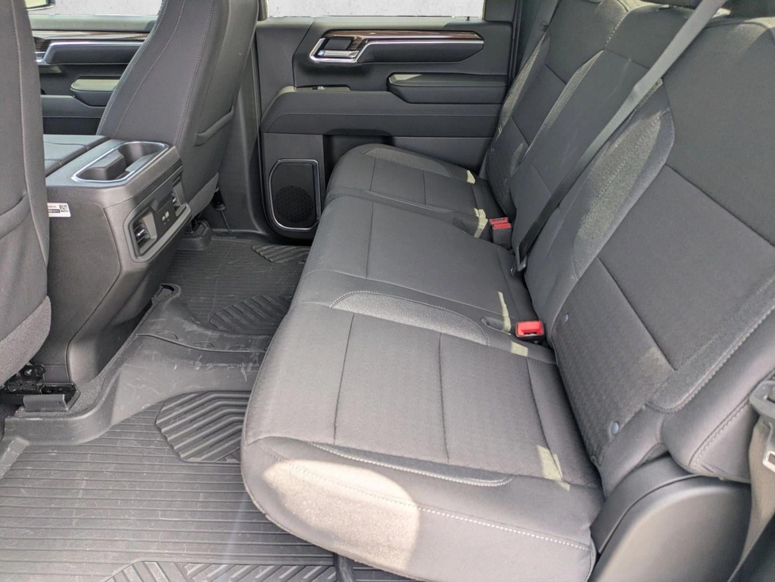 2025 Chevrolet Silverado 2500 HD Crew Cab Standard Box 4-Wheel Drive LT