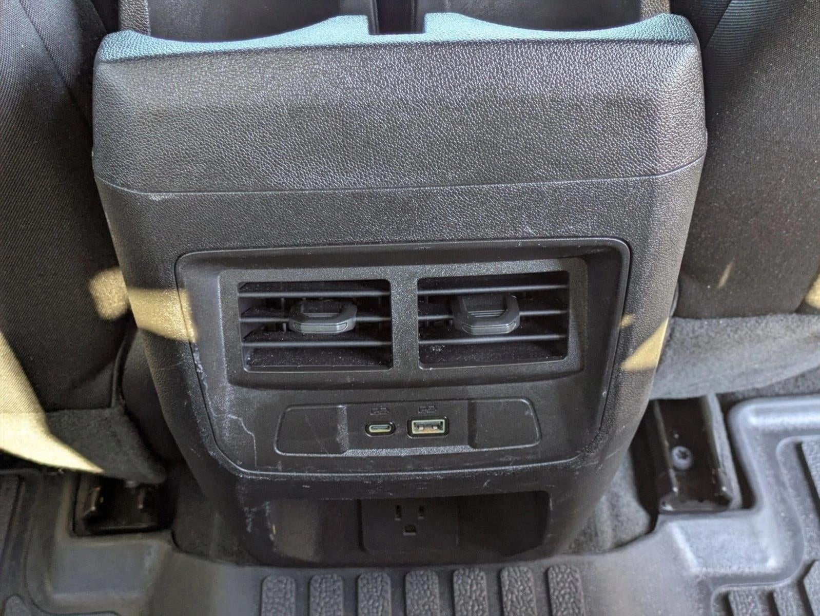 2023 GMC Canyon Crew Cab Short Box 2-Wheel Drive Elevation