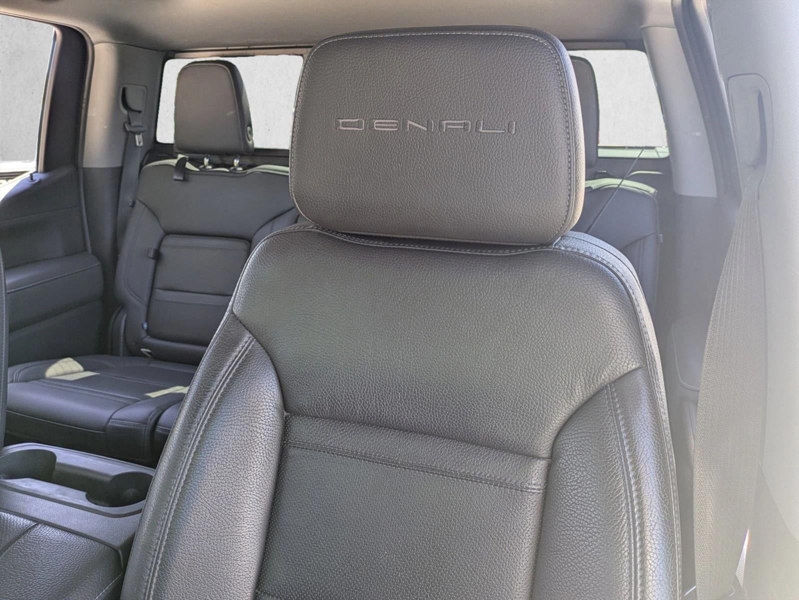 2020 GMC Sierra 1500 Crew Cab Short Box 4-Wheel Drive Denali