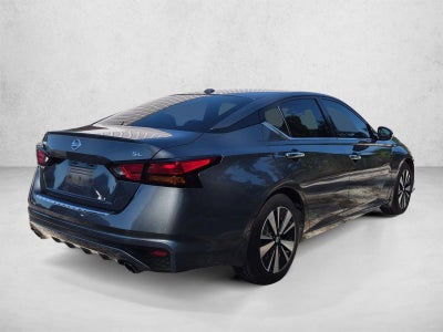 2021 Nissan Altima 2.5 SL Sedan