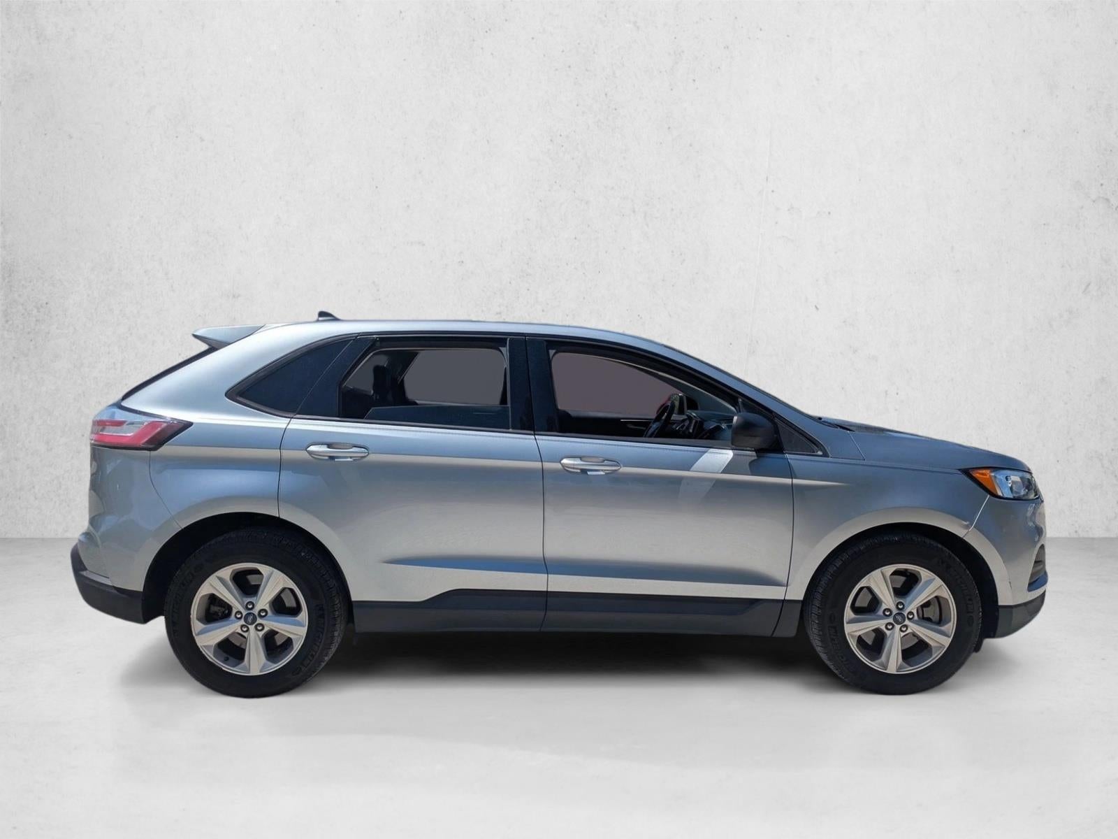 2022 Ford Edge SE AWD