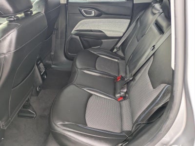 2022 Jeep Compass Latitude FWD