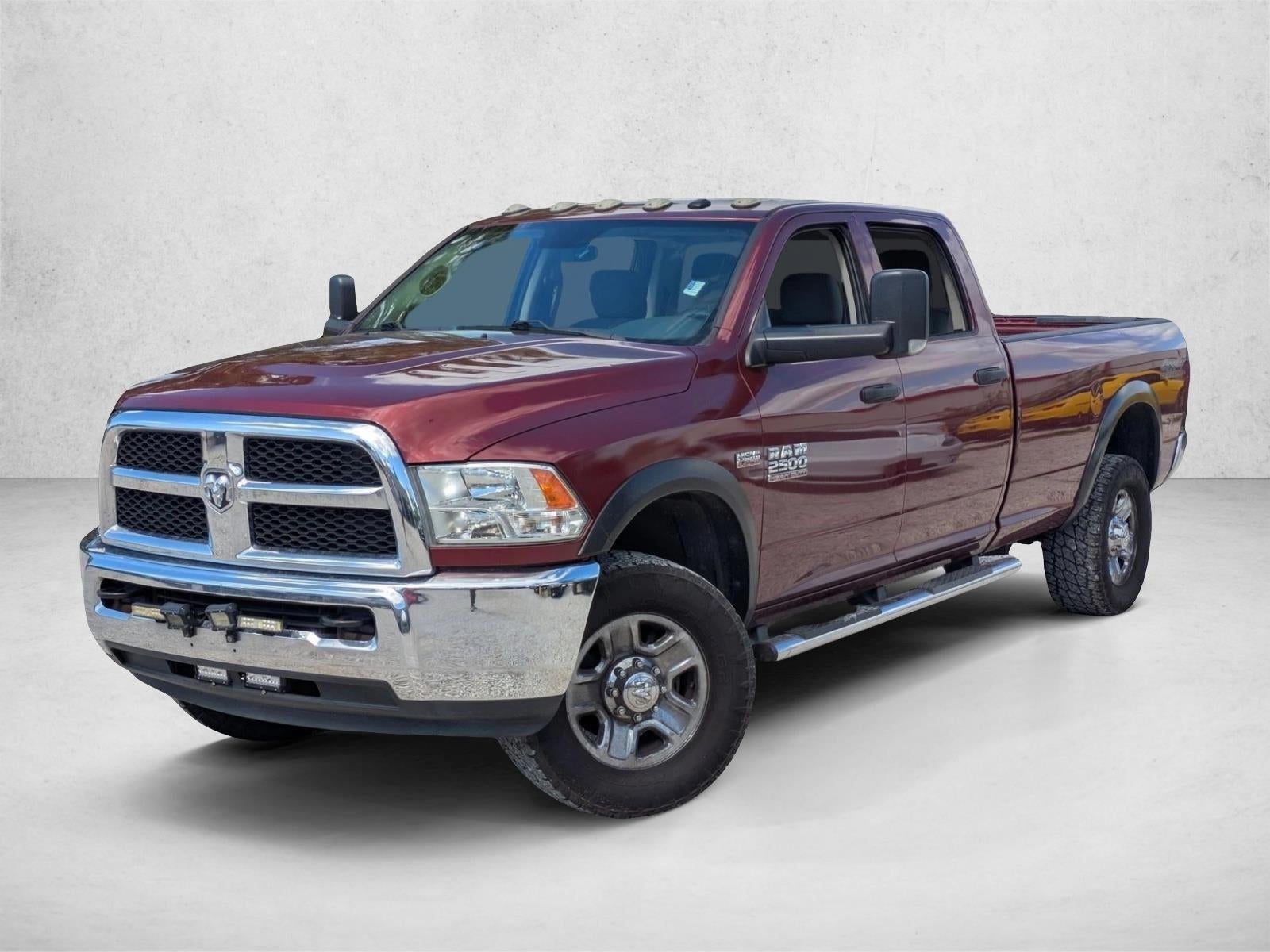 2018 RAM 2500 Tradesman 4x4 Crew Cab 8' Box