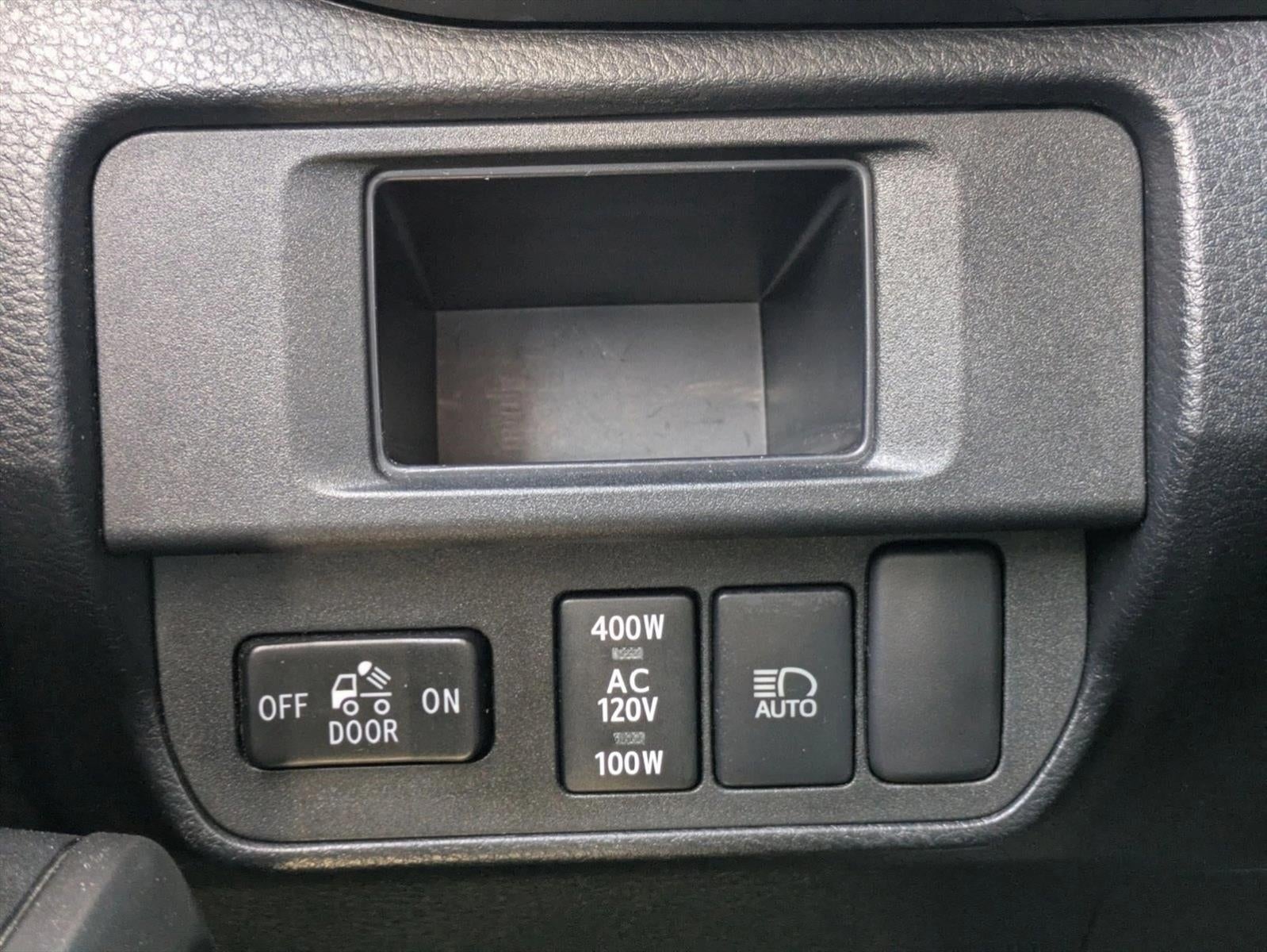 2018 Toyota Tacoma TRD Sport Double Cab 6' Bed V6 4x4 AT (Natl)