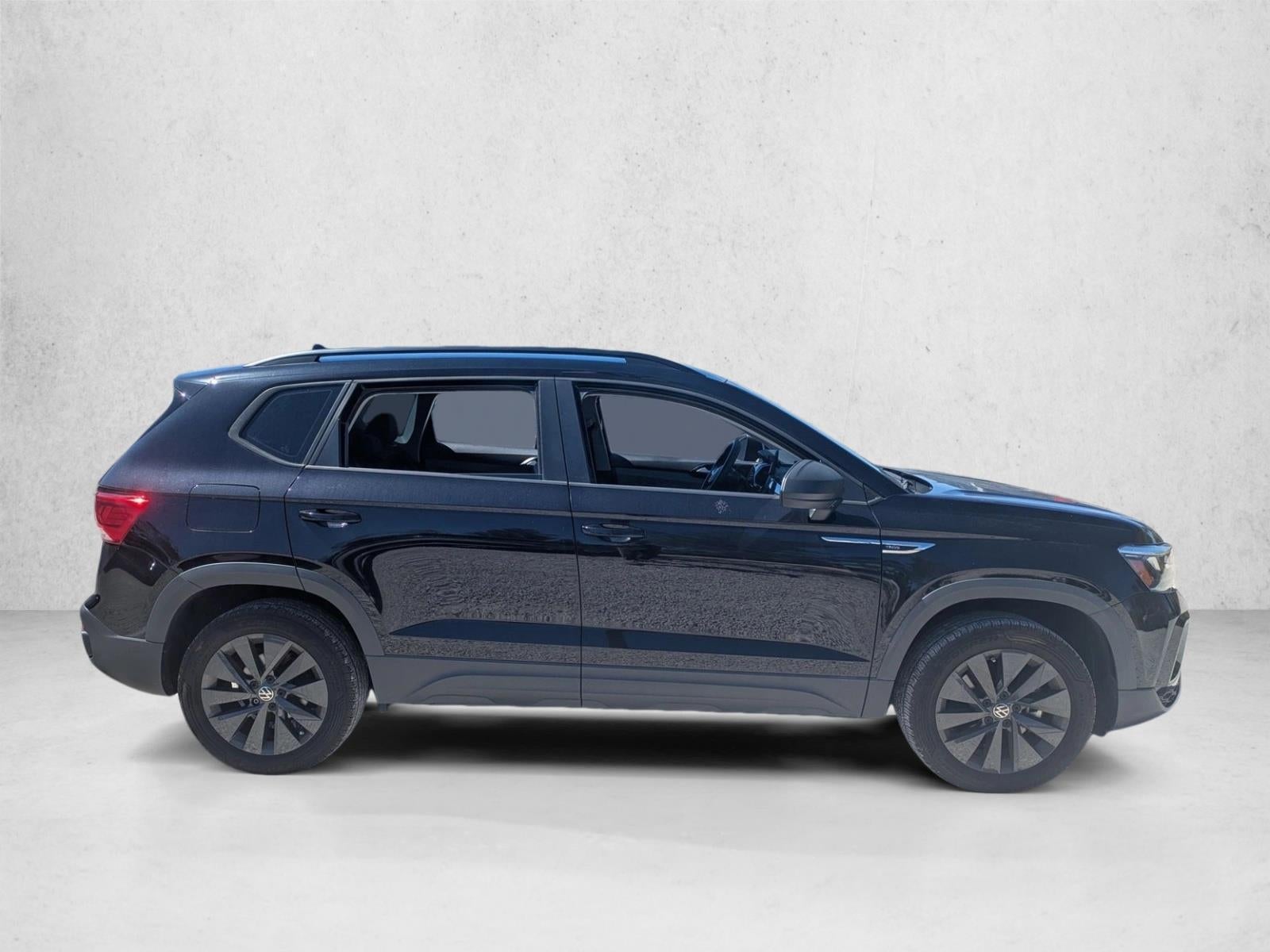 2022 Volkswagen Taos S FWD