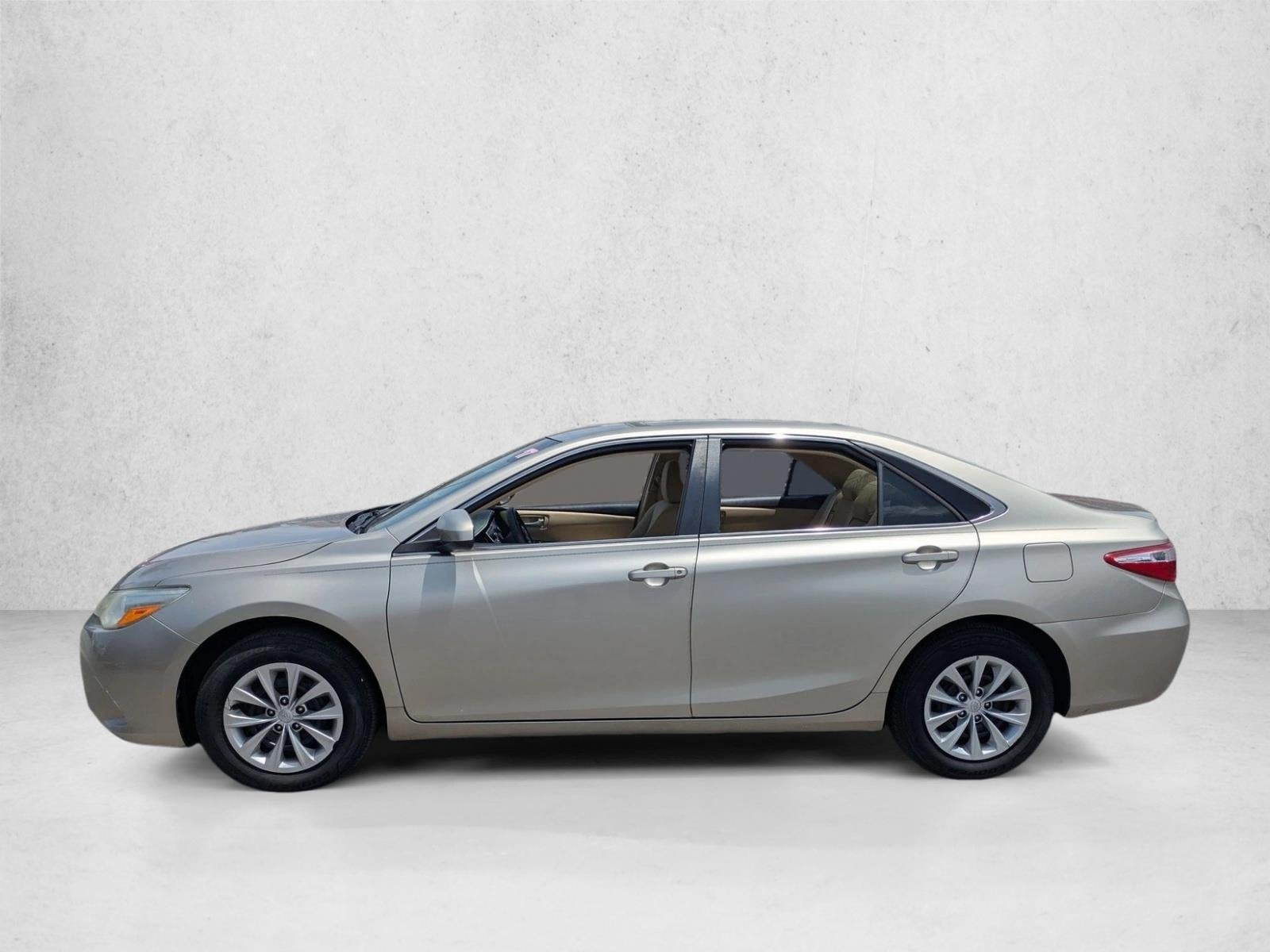 2017 Toyota Camry LE Auto (SE)