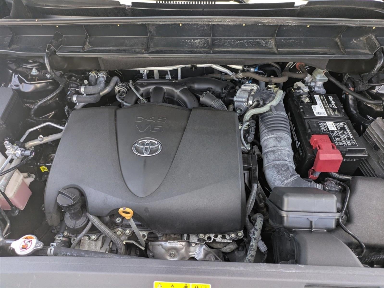 2021 Toyota Highlander XLE FWD (Natl)