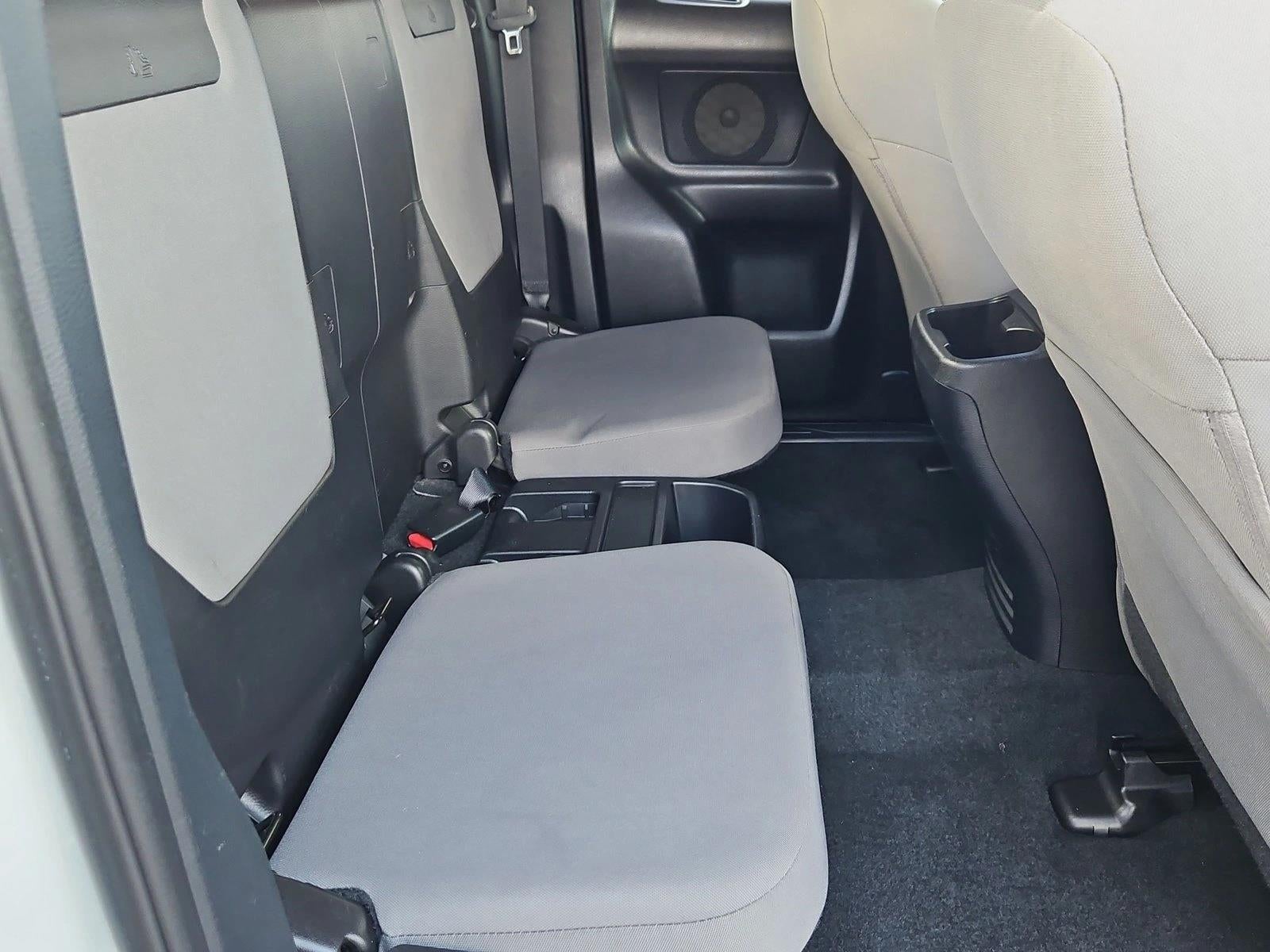 2017 Toyota Tacoma SR5 Access Cab 6' Bed V6 4x4 AT (SE)