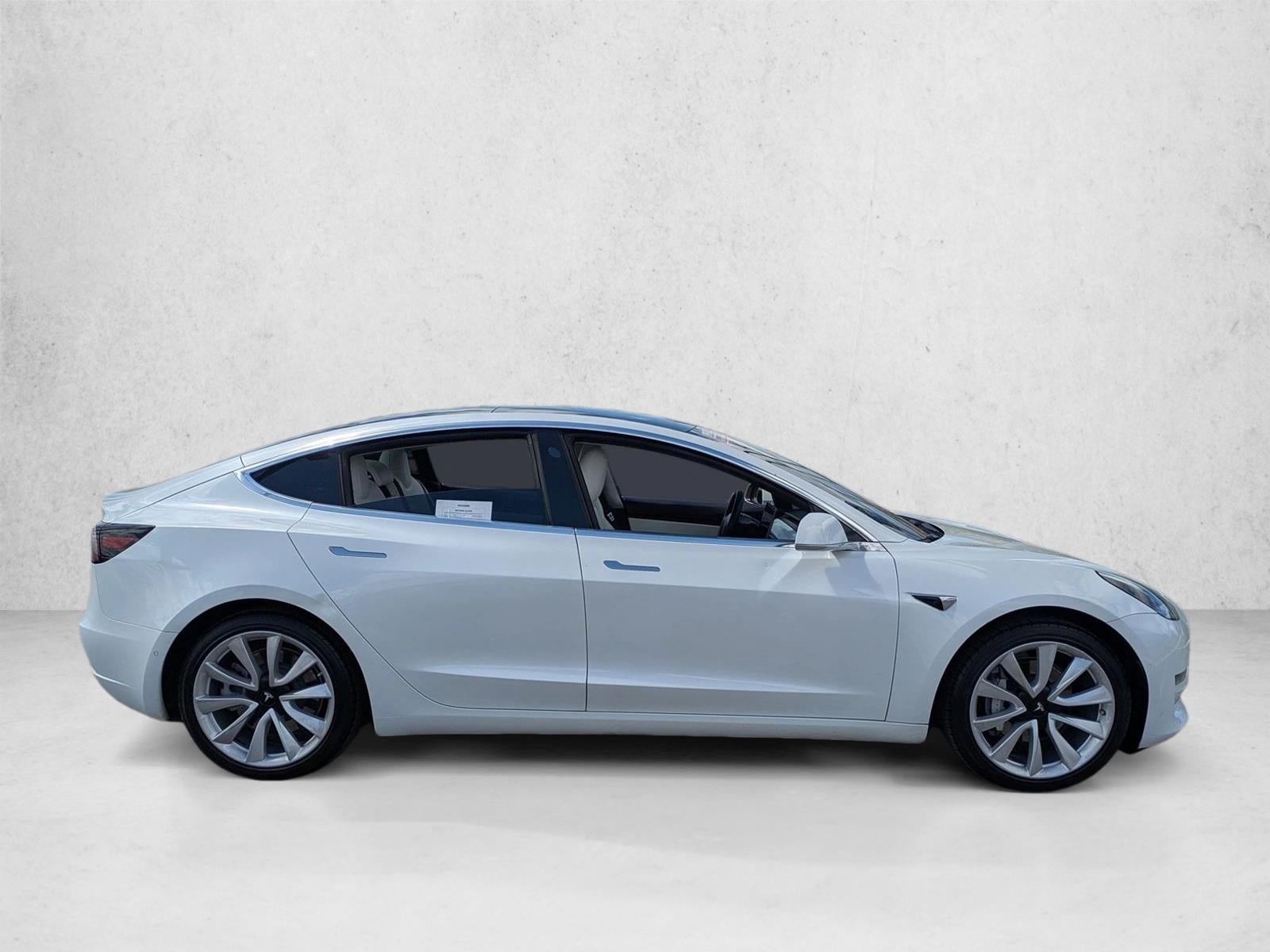 2020 Tesla Model 3 Standard Range Plus RWD