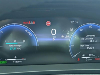 2023 Toyota Crown Limited AWD (Natl)