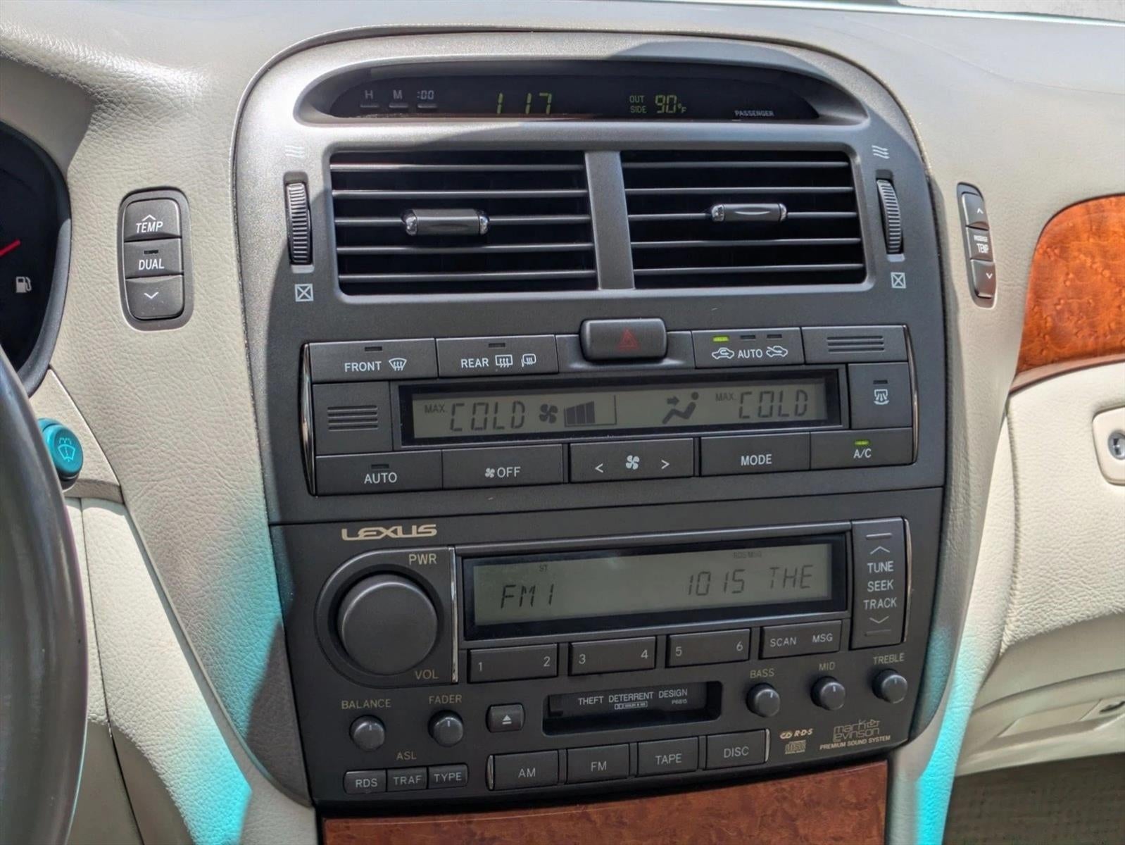 2001 Lexus LS 430 