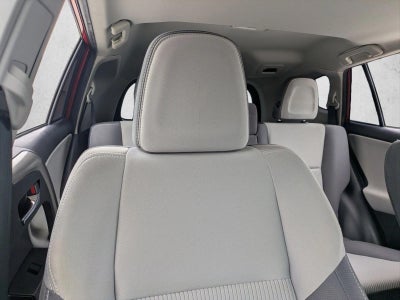2015 Toyota RAV4 FWD 4dr XLE (GS)