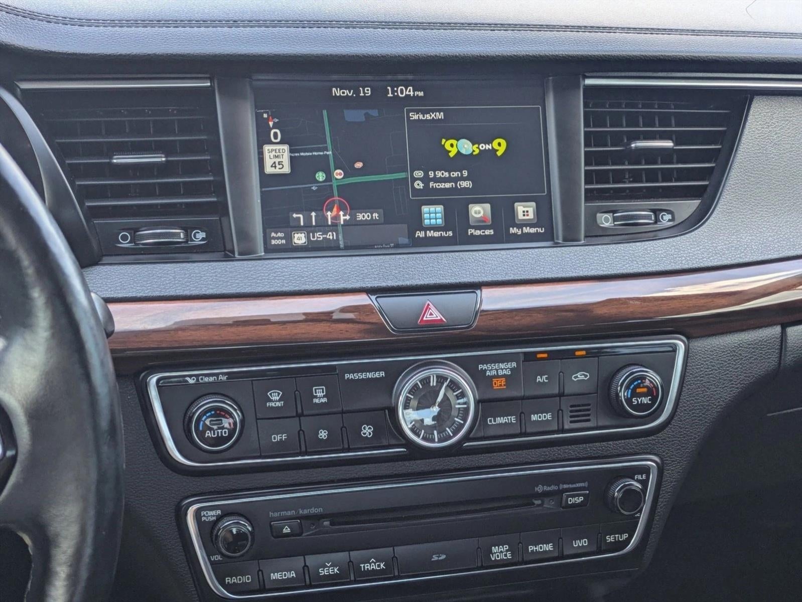 2017 Kia Cadenza Technology Sedan