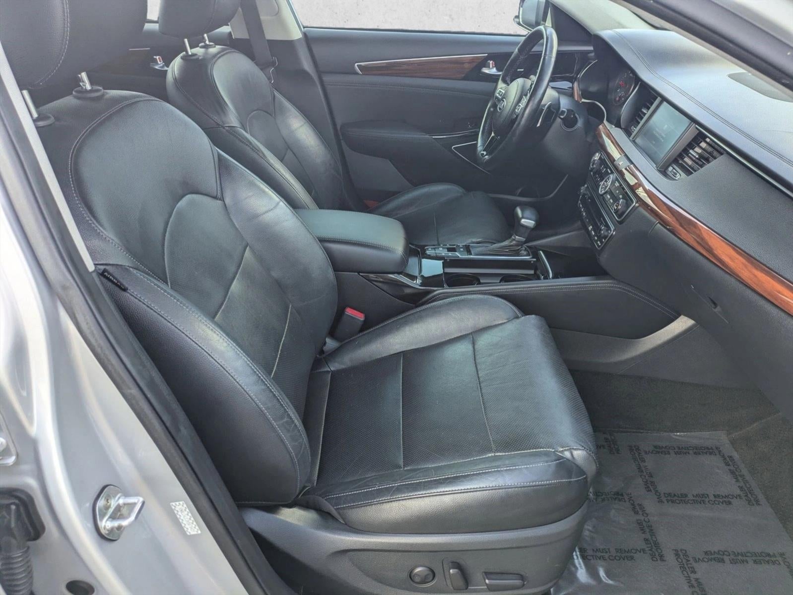 2017 Kia Cadenza Technology Sedan