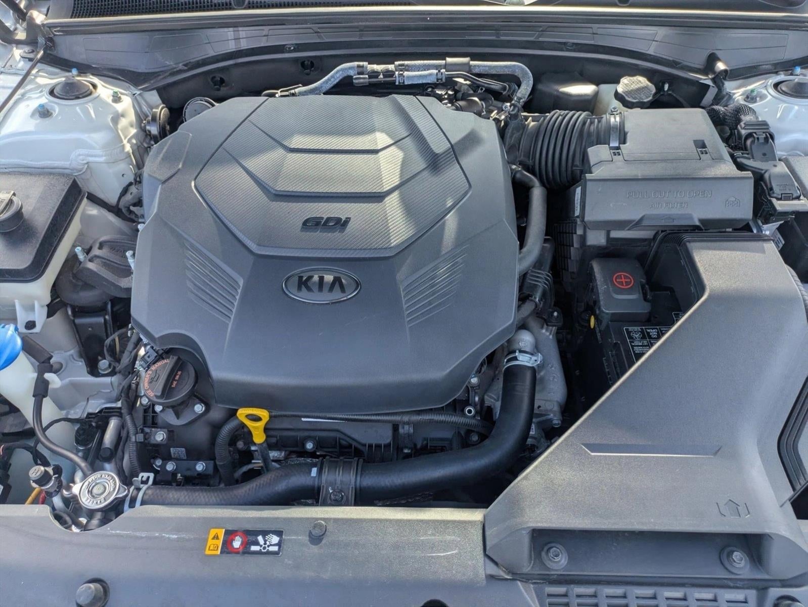 2017 Kia Cadenza Technology Sedan