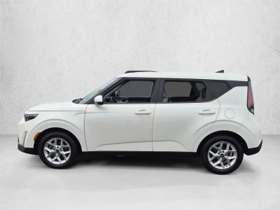 2023 Kia Soul LX IVT