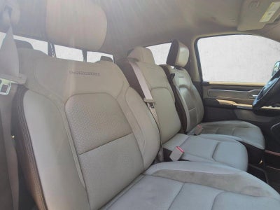2019 RAM 1500 Laramie 4x2 Crew Cab 5'7" Box