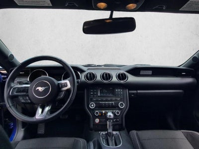 2016 Ford Mustang 2dr Fastback V6