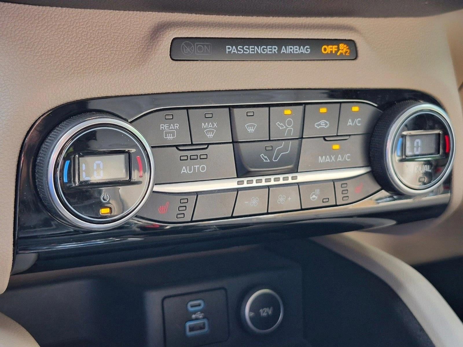 2021 Ford Escape SEL FWD