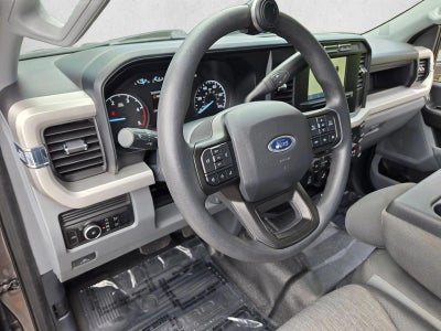 2023 Ford Super Duty F-450 DRW XL 4WD Crew Cab 8' Box