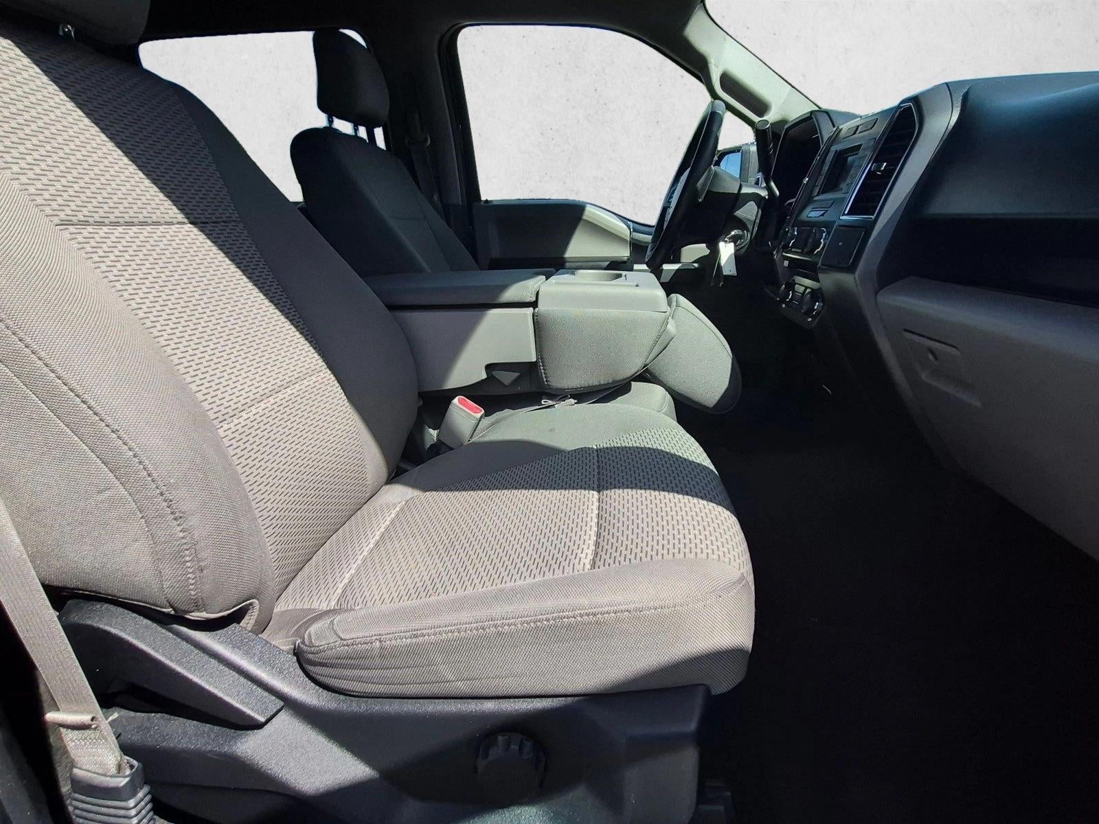 2016 Ford F-150 2WD SuperCrew 5-1/2 Ft Box XLT
