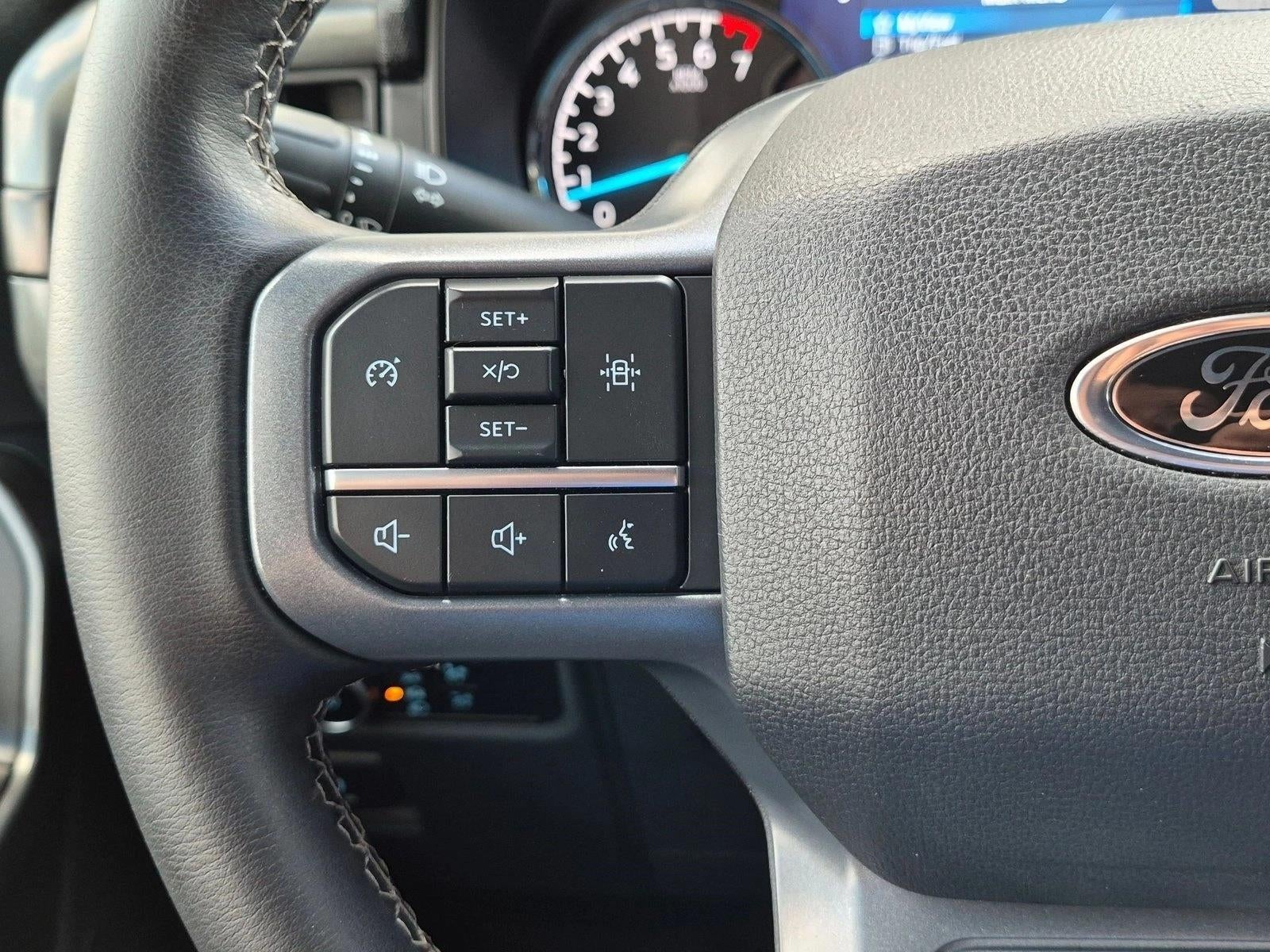2023 Ford F-150 XLT 4WD SuperCrew 5.5' Box