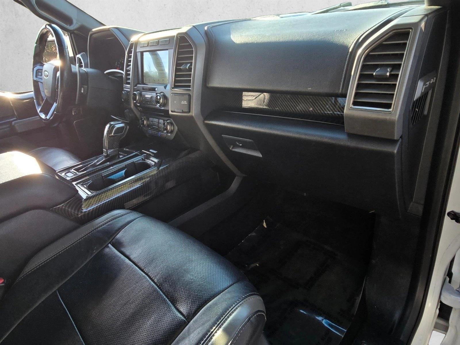 2017 Ford F-150 Raptor 4WD SuperCrew 5.5' Box