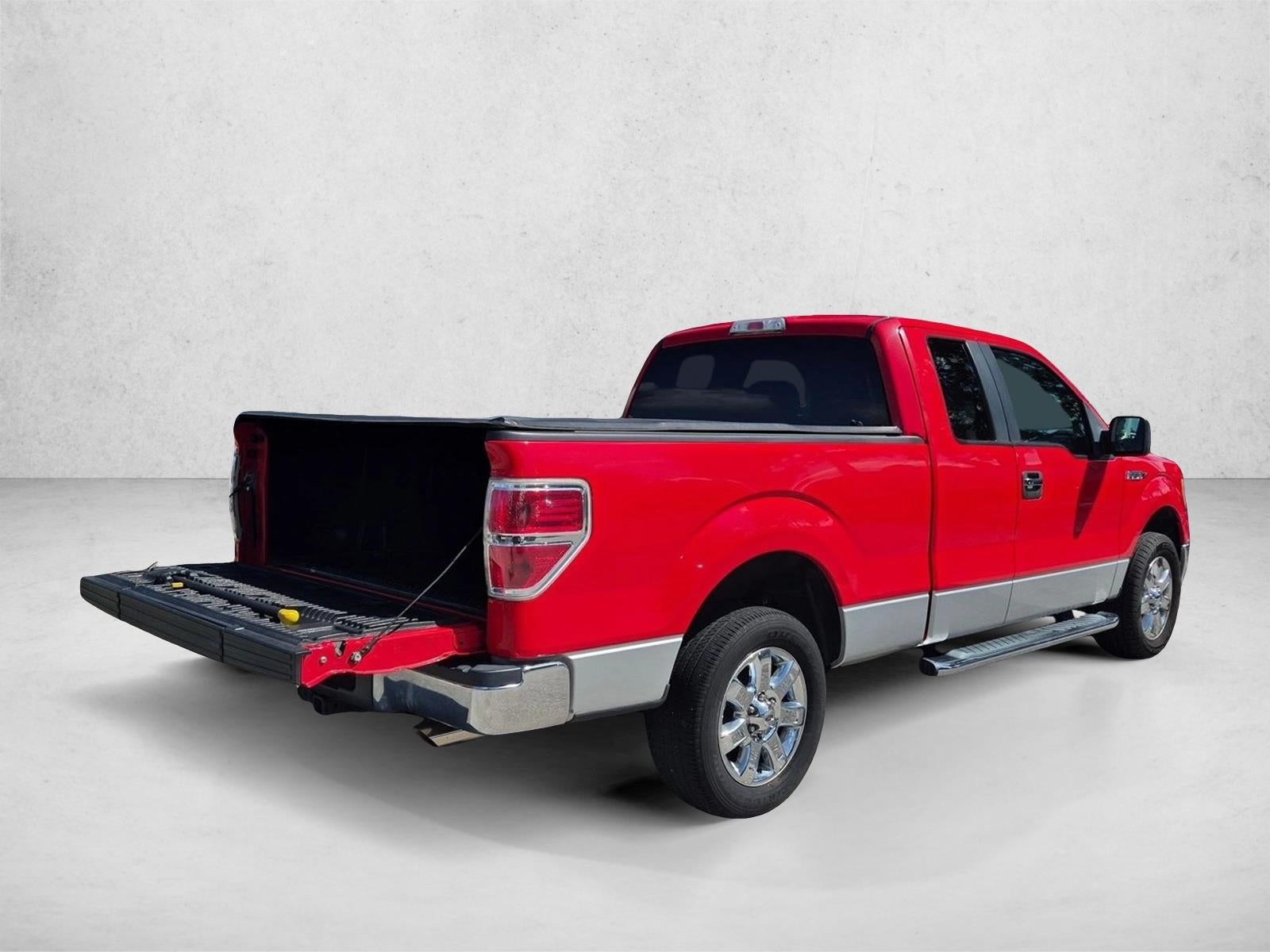 2014 Ford F-150 2WD SuperCab 6-1/2 Ft Box XLT