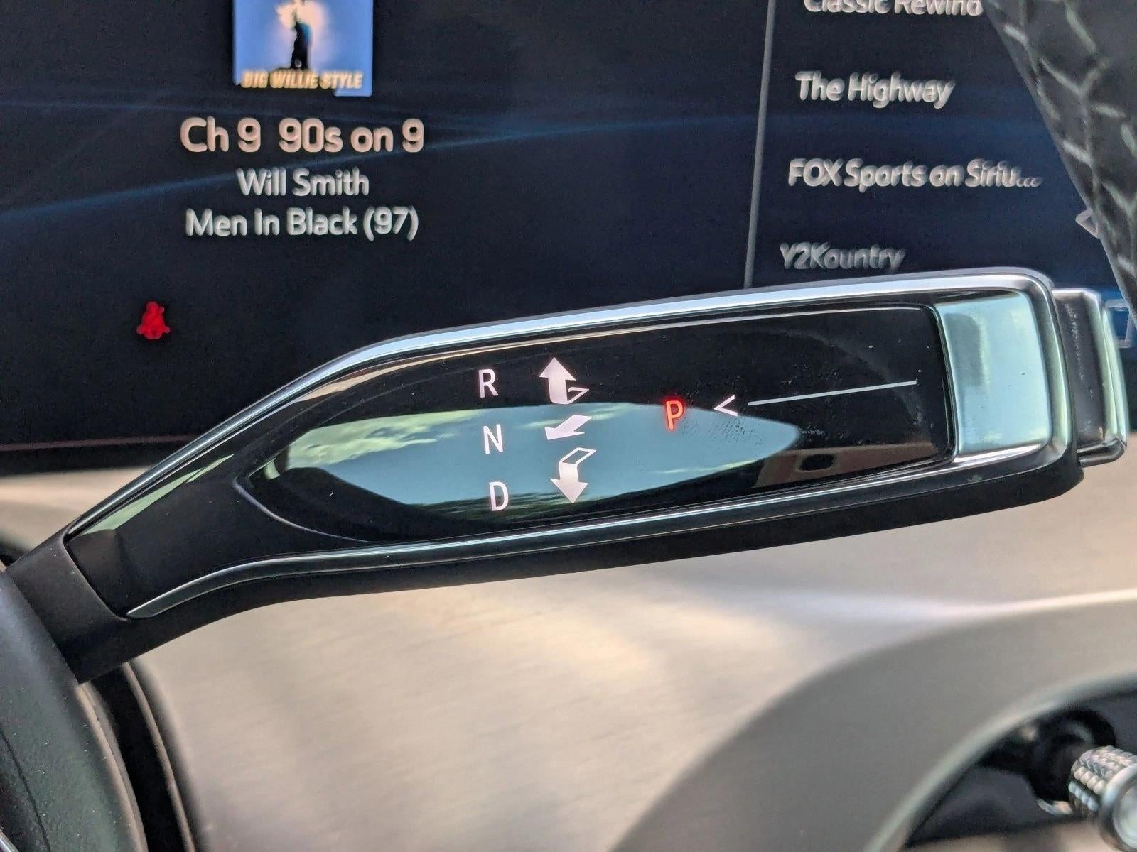 2026 Cadillac VISTIQ AWD 4dr Luxury