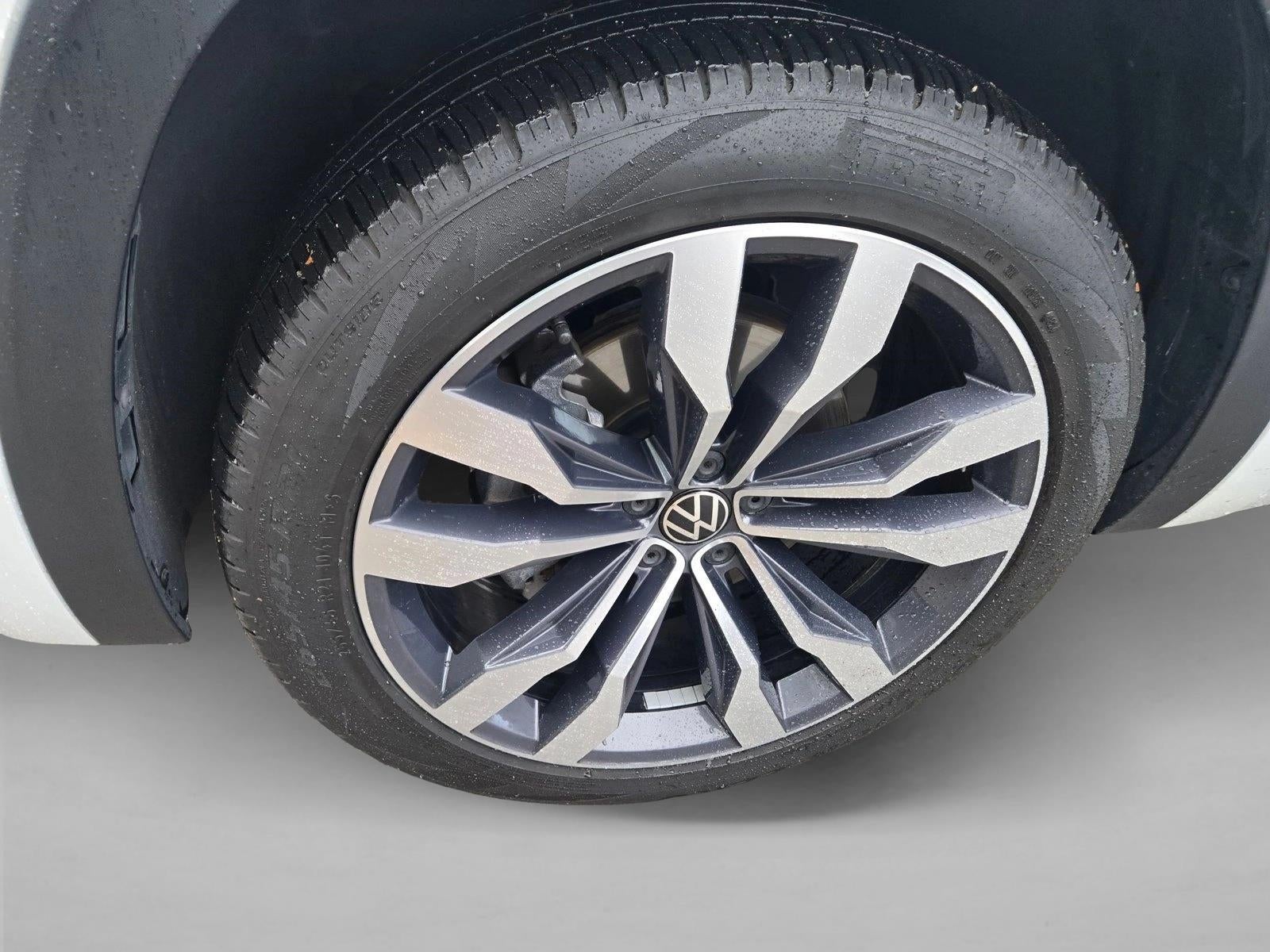 2022 Volkswagen Atlas Cross Sport 3.6L V6 SEL Premium R-Line 4MOTION