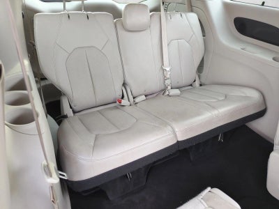 2021 Chrysler Pacifica Touring L FWD