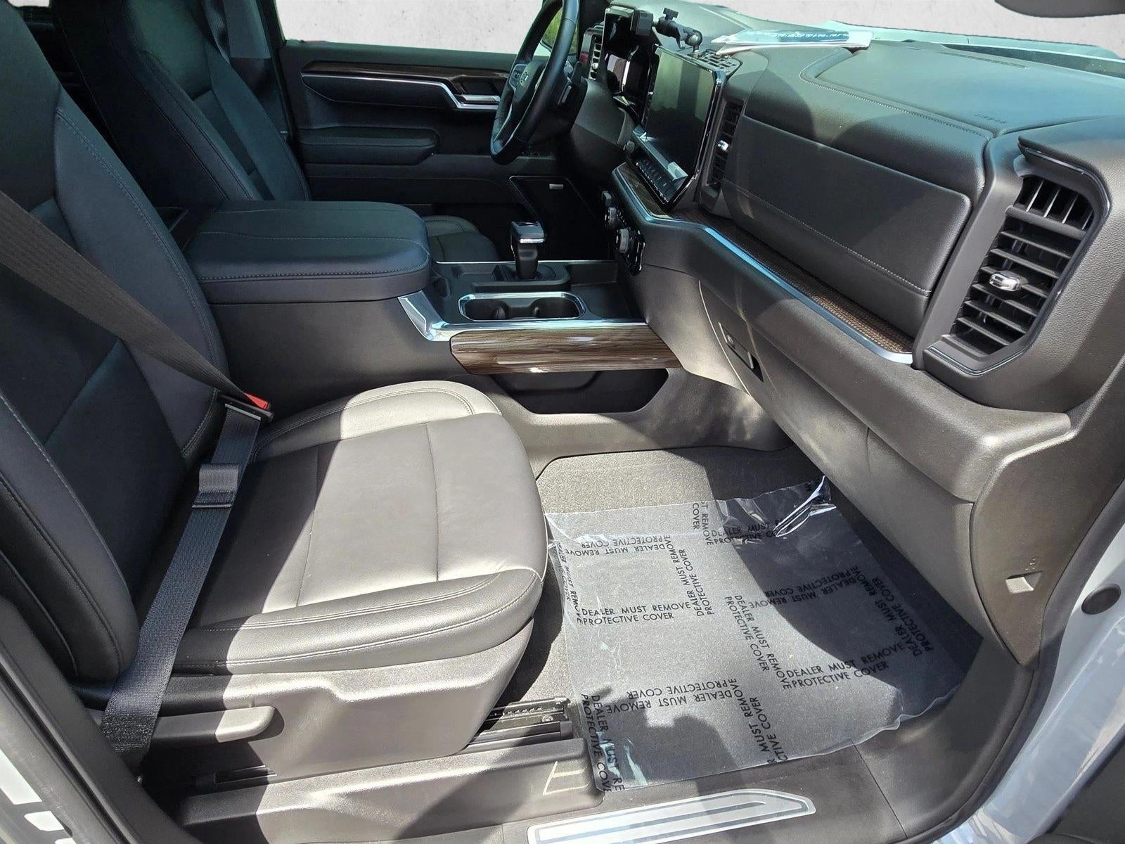 2025 Chevrolet Silverado 1500 Crew Cab Short Box 4-Wheel Drive RST