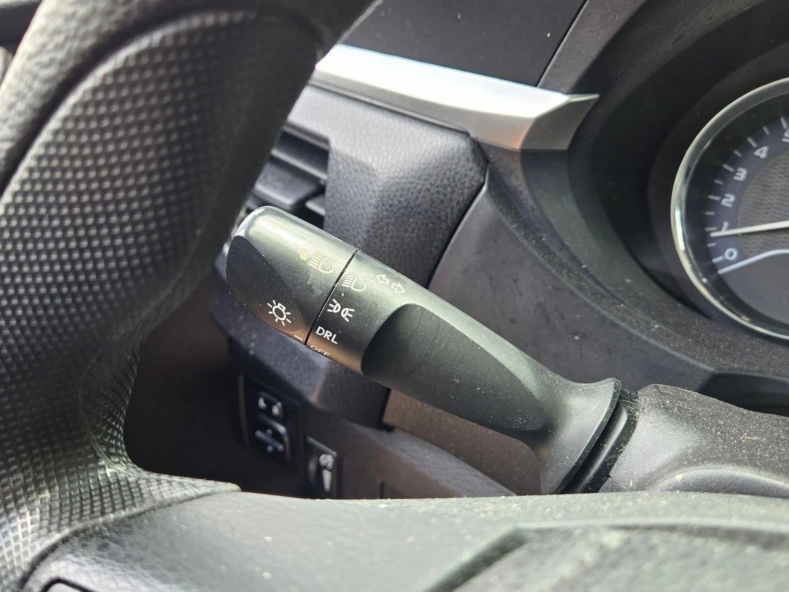 2016 Toyota Corolla 4dr Sdn Auto L (Natl)