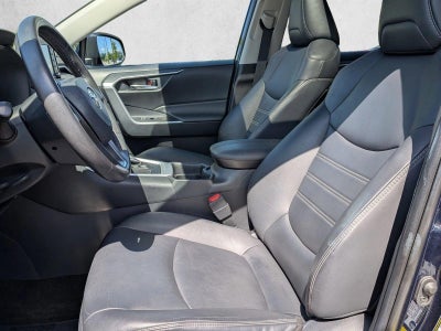 2019 Toyota RAV4 XLE Premium FWD (Natl)