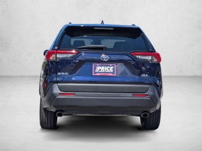 2019 Toyota RAV4 XLE Premium FWD (Natl)