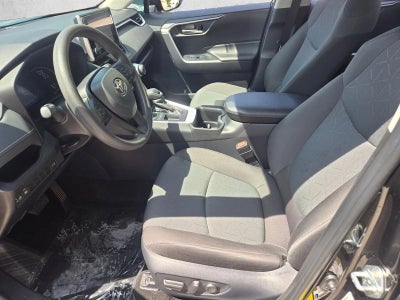 2024 Toyota RAV4 XLE FWD (Natl)